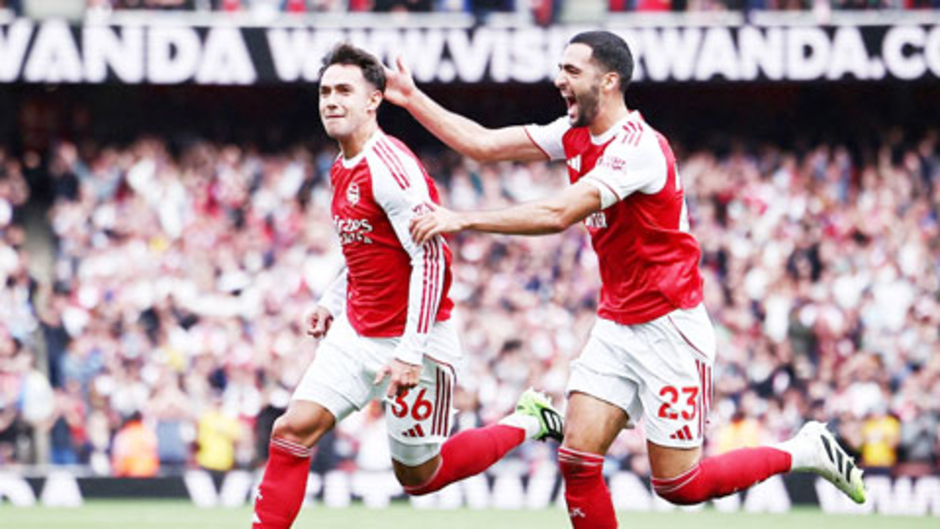 Arsenal đang sở hữu cặp tiền vệ số một Premier League?