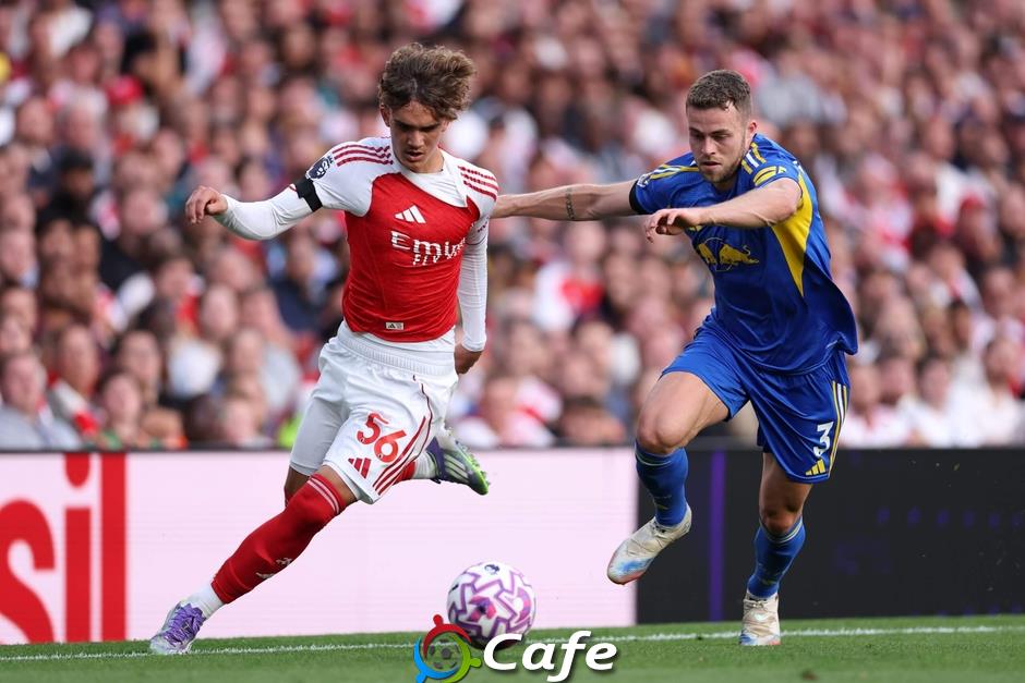 Arsenal hay nhưng sắp gay đấy