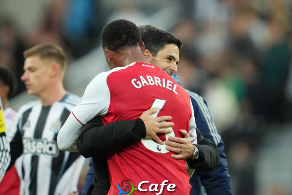 Arsenal hội tụ đủ yếu tố của một nhà vô địch