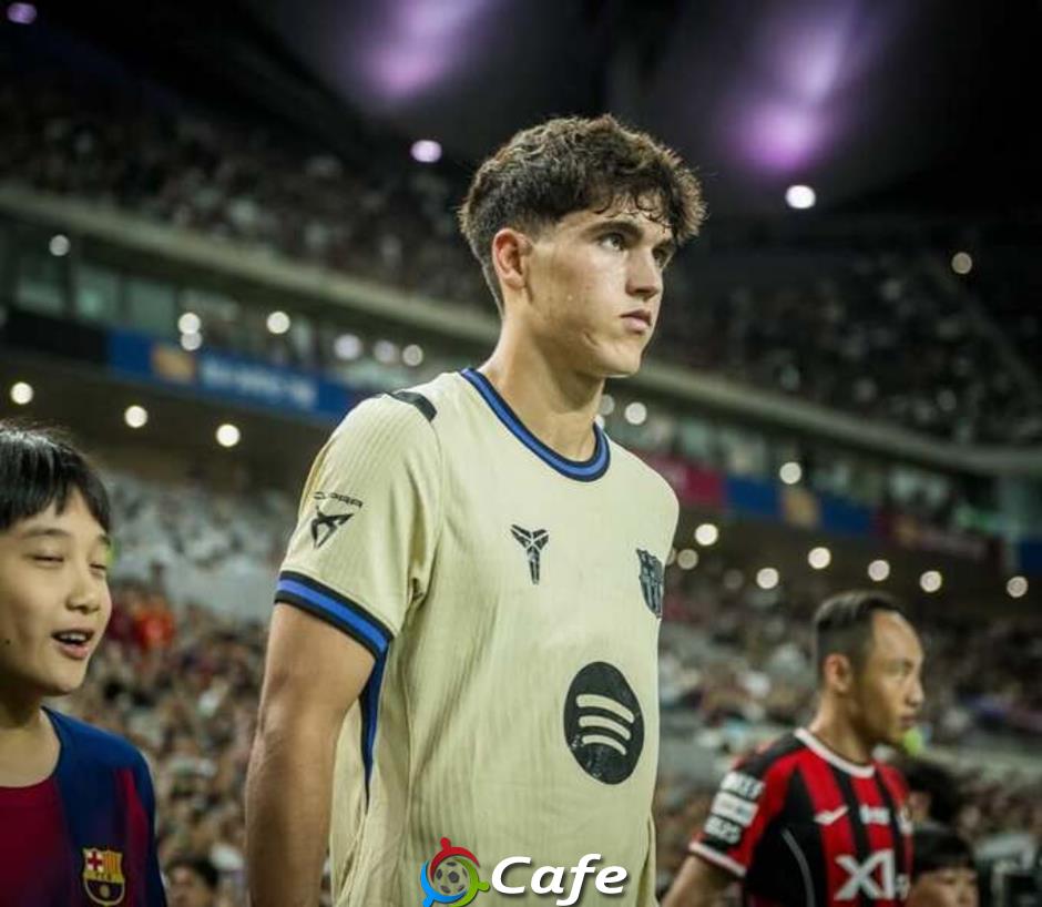 Barca: HLV Hansi Flick cảnh báo Pau Cubarsi