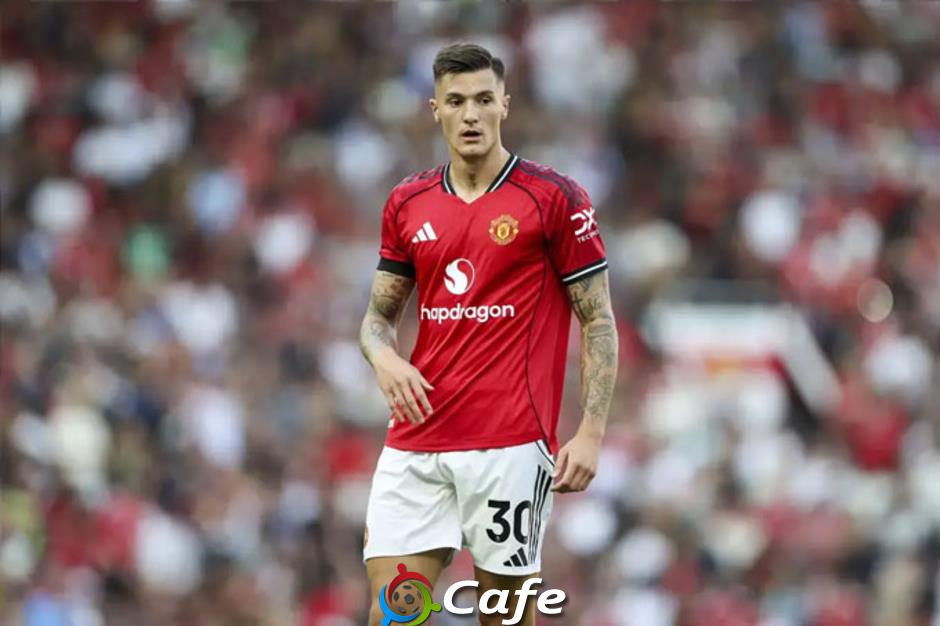 Benjamin Sesko sẽ ghi bao nhiêu bàn cho MU trong mùa giải 2025/26?