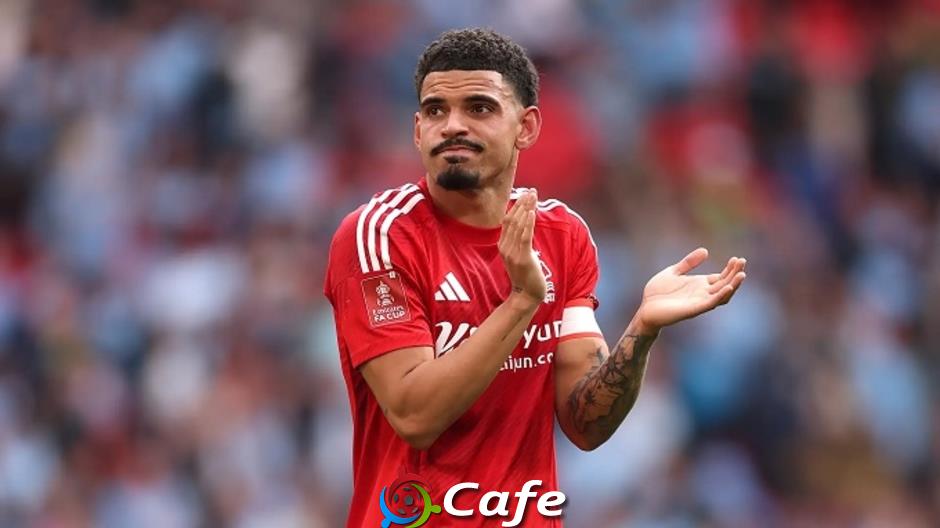 Big 6 chia phe: Liverpool, Arsenal, Man City vung tiền giữ quyền lực