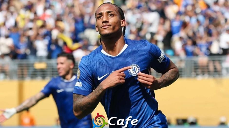 Big 6 chia phe: Liverpool, Arsenal, Man City vung tiền giữ quyền lực