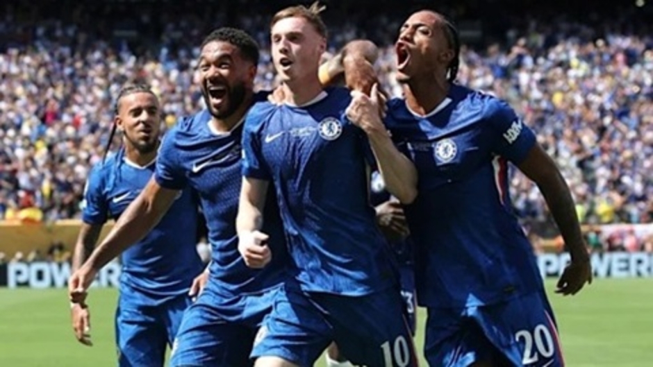 Con dao hai lưỡi ở Chelsea