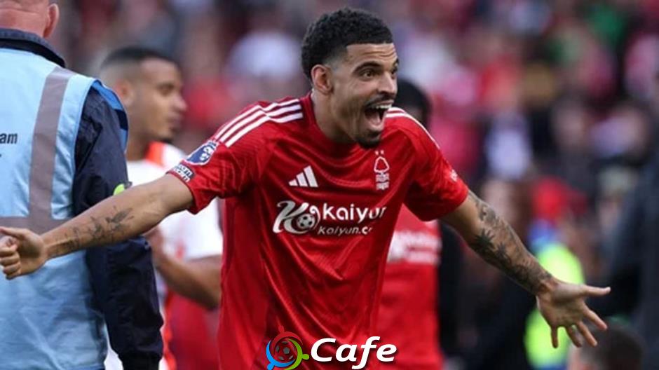 Crystal Palace bị tước suất dự Europa League, một CLB Premier League khác thế chỗ