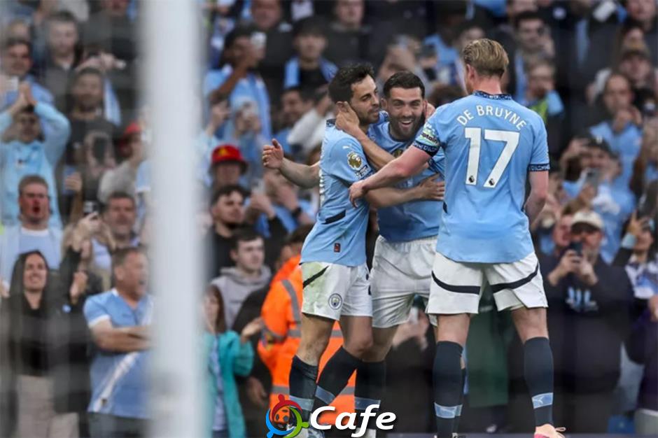 Cục diện cuộc đua căng như dây đàn giành vé dự Champions League