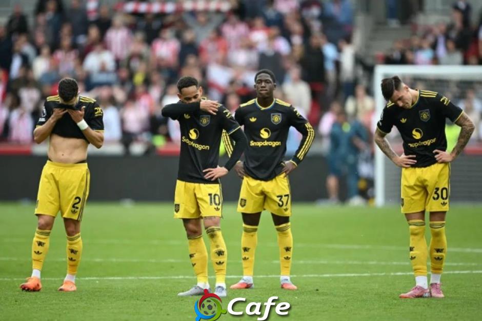 Cũng là 3-4-3, sao MU thê thảm, còn Crystal Palace lại 'lên đồng'?