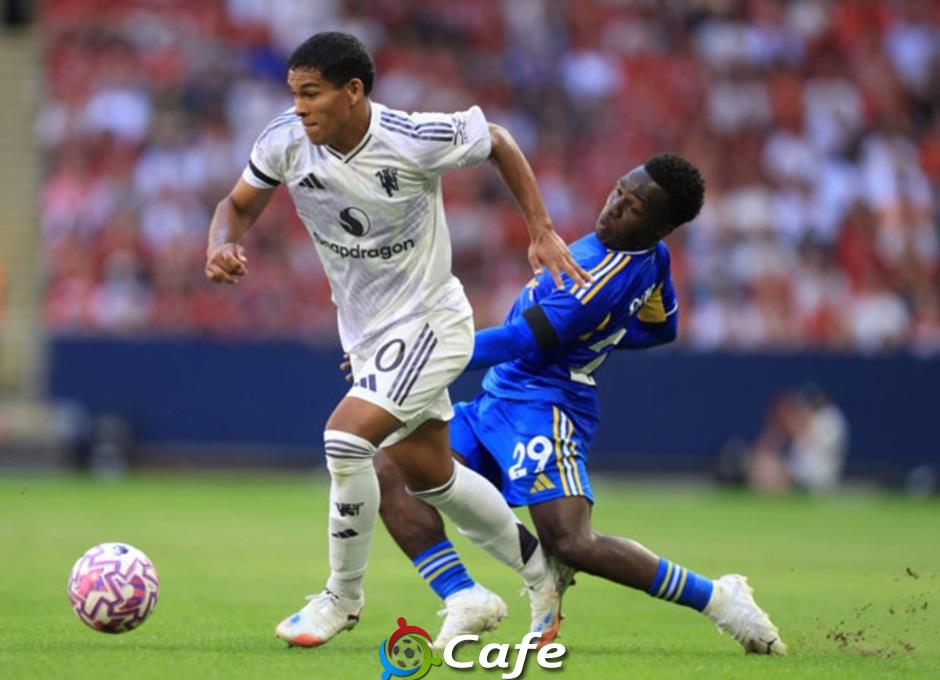 Diego Leon của MU bị nghi ngờ là 'hàng fake'