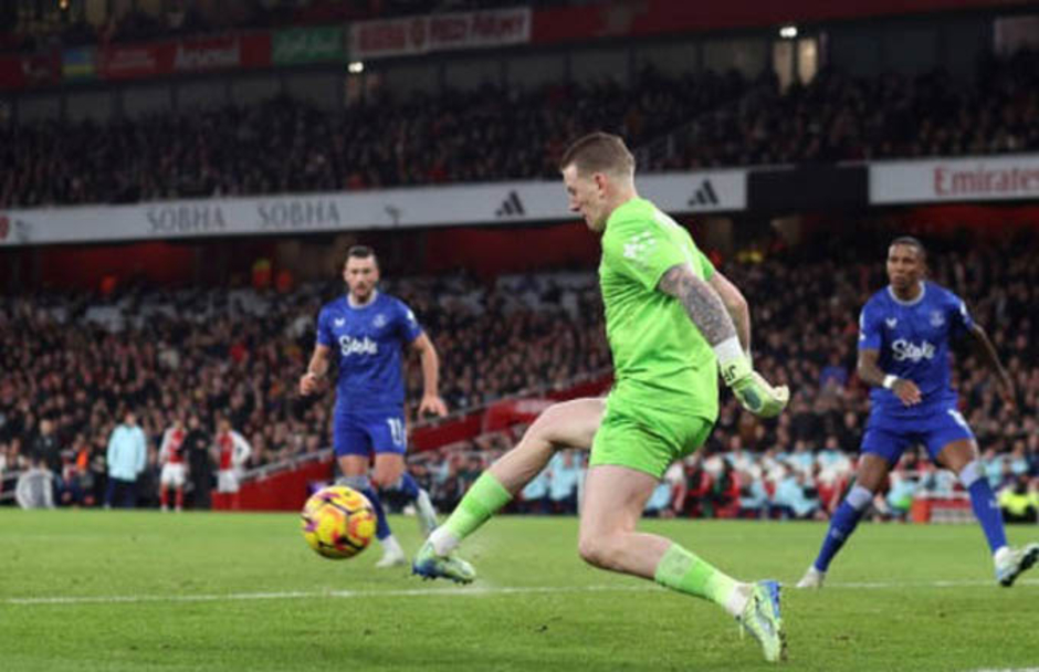 Điểm nhấn Arsenal 0-0 Everton: Chào thua Pickford, lỡ cơ hội bám đuổi Liverpool