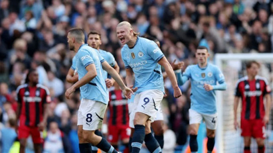 Điểm nhấn Man City 3-2 Fulham: Bất ngờ Bernardo Silva, thất vọng 'Quái thú'