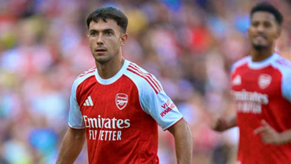 Fan Arsenal phấn khích vì  một ngôi sao, không phải Viktor Gyokeres