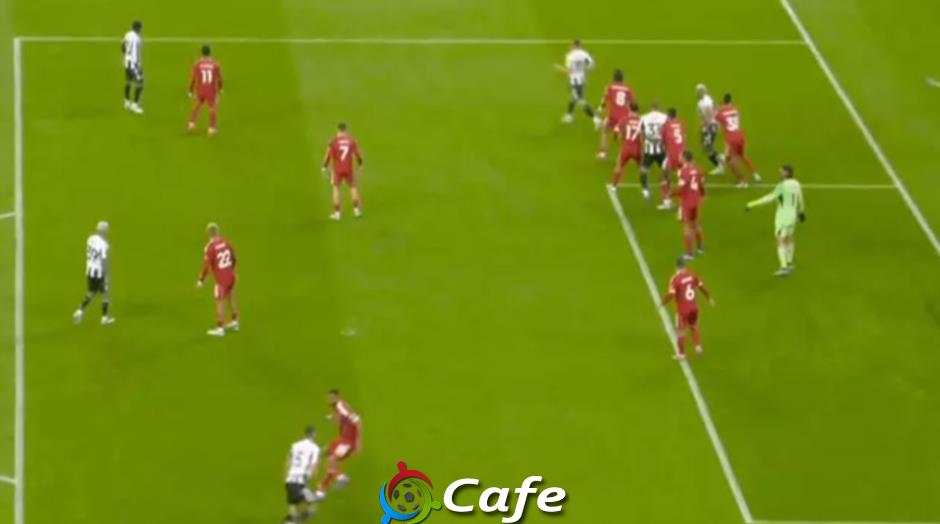 Fan Liverpool đòi bán ngay một ngôi sao sau chiến thắng Newcastle