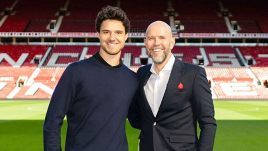 Fan MU hoảng sợ khi thấy bức ảnh đầu tiên của Senne Lammens tại Old Trafford