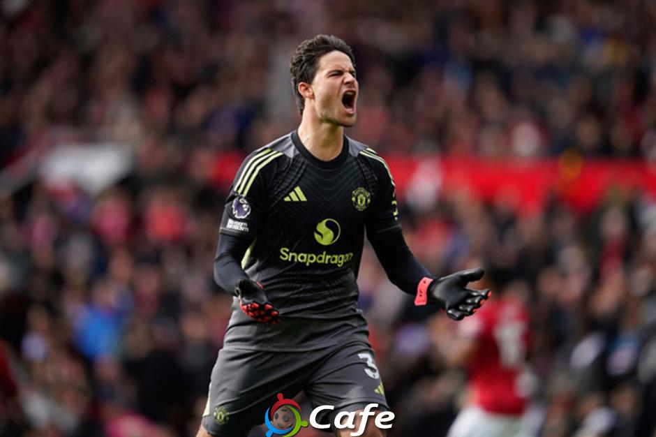 Fan MU kết luận về Lammens sau màn ra mắt trước Sunderland