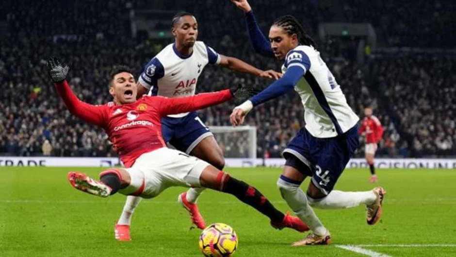 Fan MU yêu cầu Amorim loại ngay một cầu thủ sau trận thua Spurs