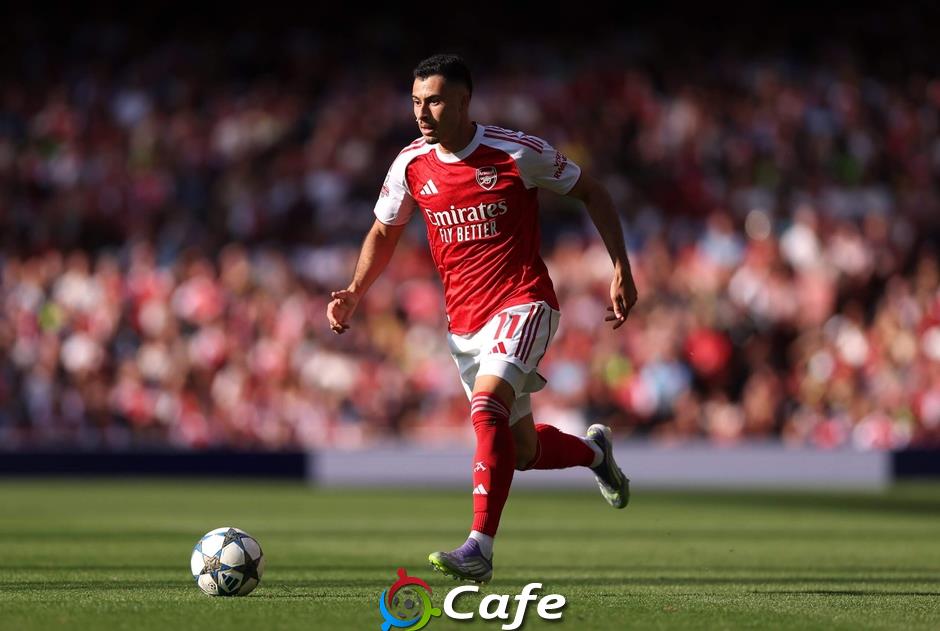 Gabriel Martinelli vẫn hay, nhưng Arsenal dùng sai