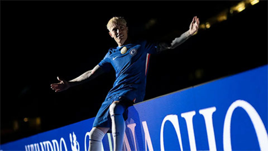 Garnacho chọn áo số 49, có tên trong danh sách dự Champions League của Chelsea