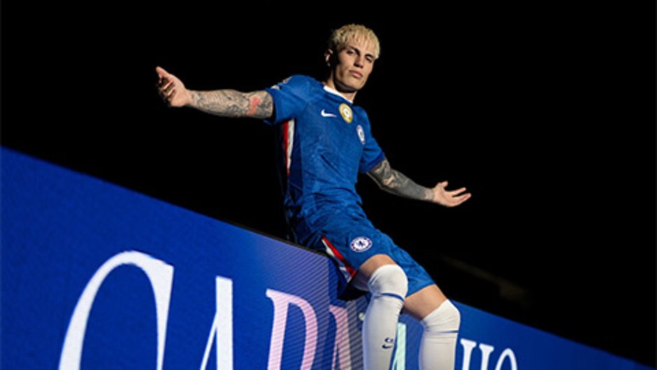 Garnacho ra mắt Chelsea, ký hợp đồng đến năm 2032