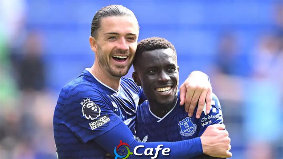 Grealish gây sốc