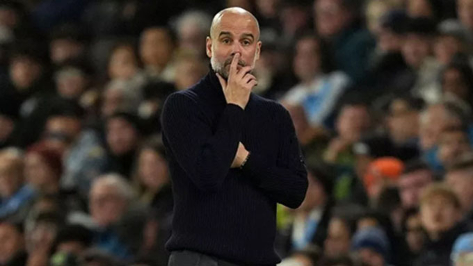 Guardiola hi vọng không bị sa thải như Mourinho