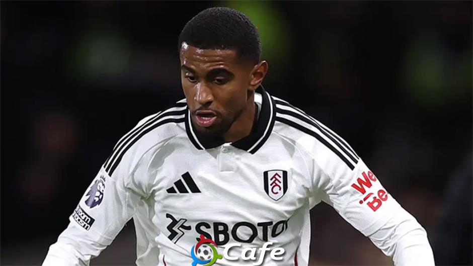 Hàng công chật chội, sao Arsenal phải đến Fulham