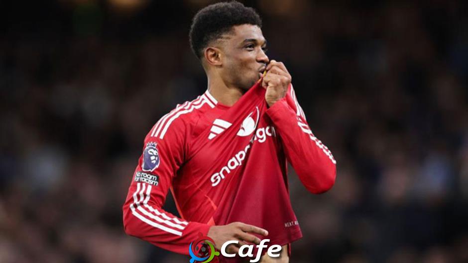 Hàng công mới của MU sẽ lần đầu tiên được công bố trước Leeds