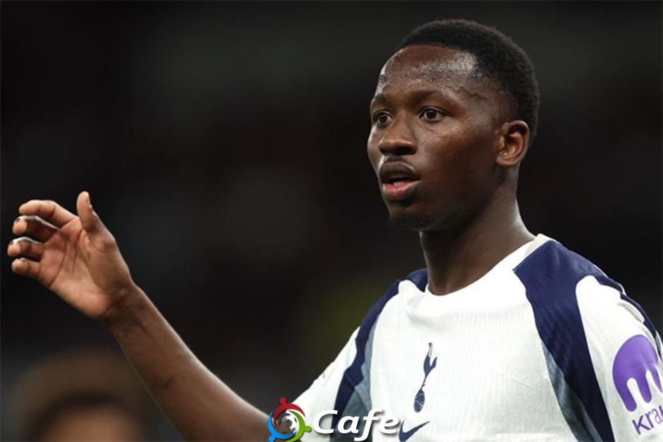 HLV Thomas Frank xác nhận tiền vệ Tottenham dính chấn thương trước trận gặp Wolves