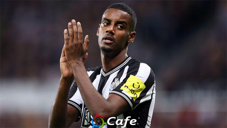 Isak bất mãn công khai với Newcastle