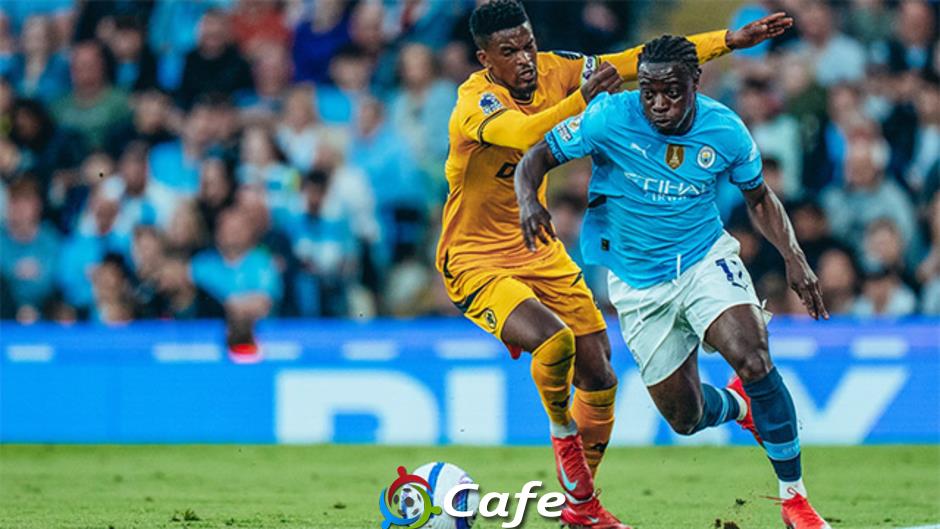 Jeremy Doku  cán mốc đáng nhớ sau thắng lợi của Man City trước Wolves