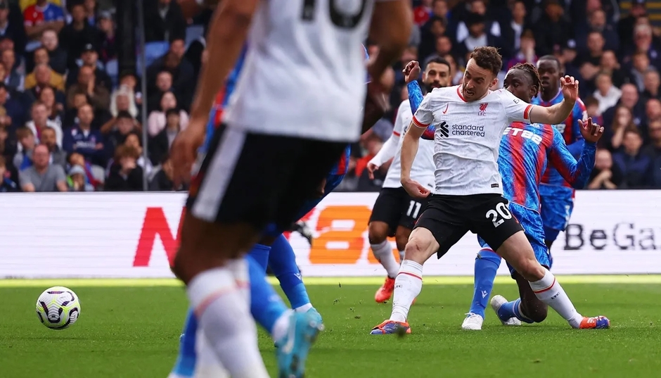 Kết quả Crystal Palace 0-1 Liverpool: Xây chắc ngôi đầu bảng