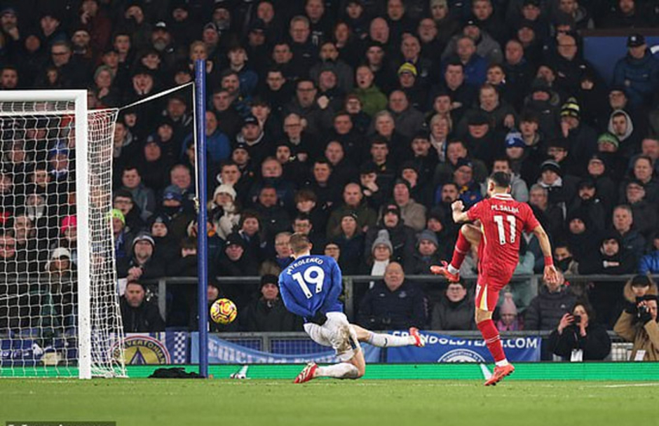 Kết quả Everton 2-2 Liverpool: Trái đắng phút bù giờ cuối