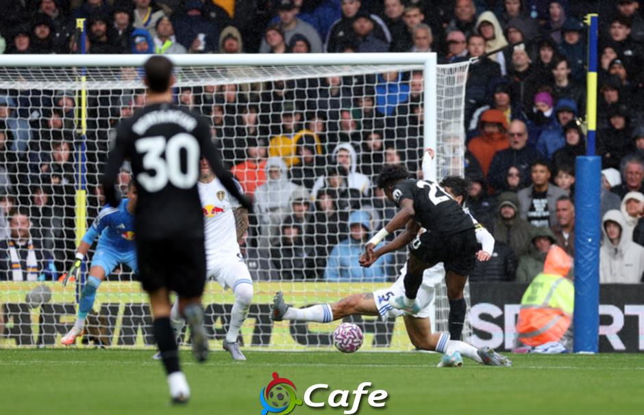 Kết quả Leeds 1-2 Tottenham: Spurs thắng trở lại