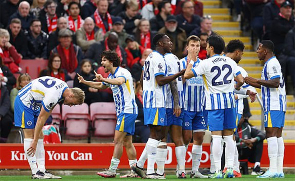 Kết quả Liverpool 2-1 Brighton: Đòi lại ngôi đầu bảng