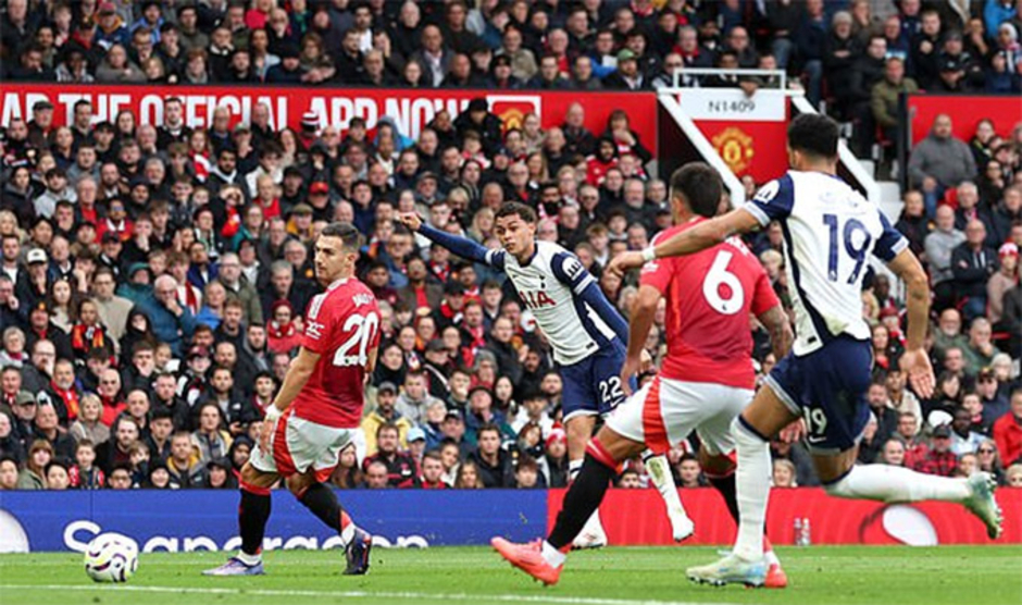 Kết quả MU 0-3 Tottenham: Đánh sập Old Trafford