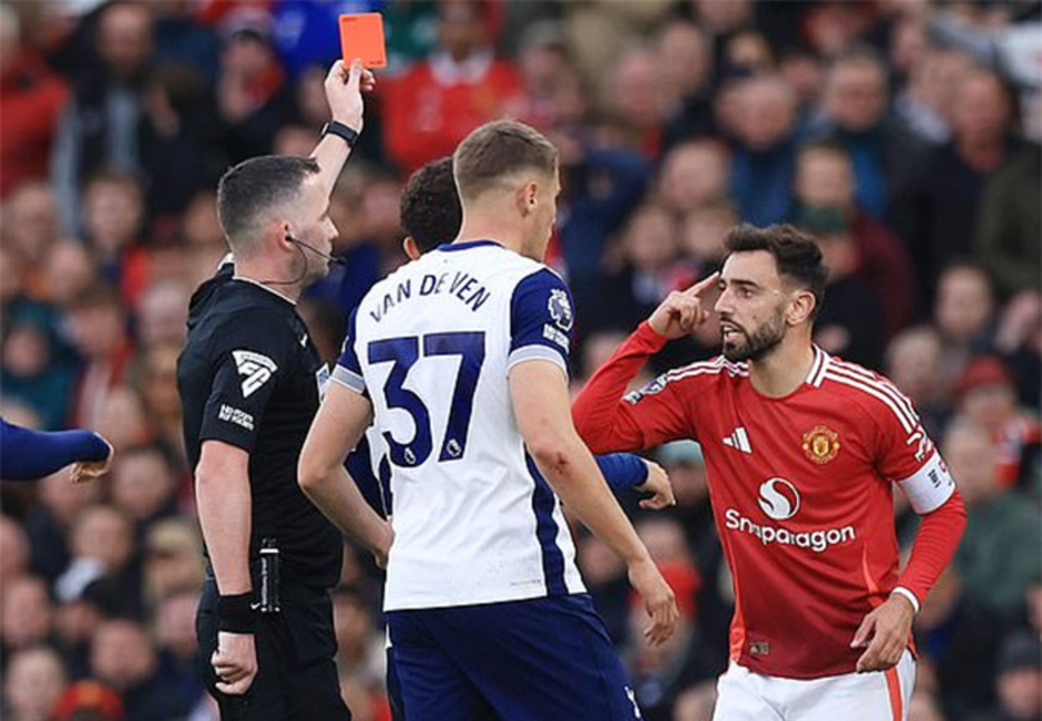 Kết quả MU 0-3 Tottenham: Đánh sập Old Trafford