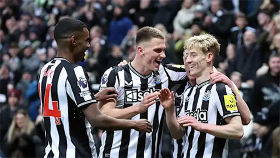 Kết quả Ngoại hạng Anh vòng cuối: Man City, Chelsea dự Champions League, Newcastle 