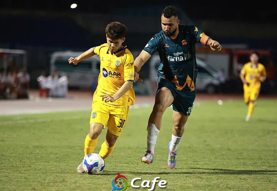 Kết quả SLNA 3-2 HAGL: Trụ hạng ngoạn mục