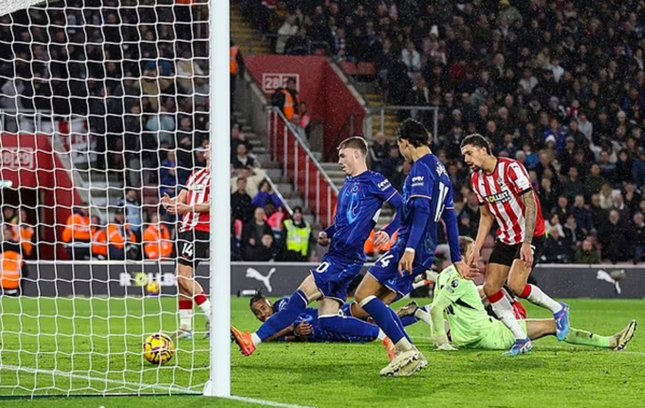 Kết quả Southampton 1-5 Chelsea: The Blues nối dài mạch thắng