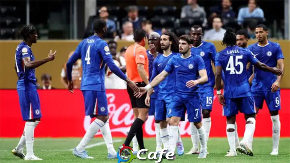 Khởi đầu ác mộng cho cả Mikel Arteta và Ruben Amorim