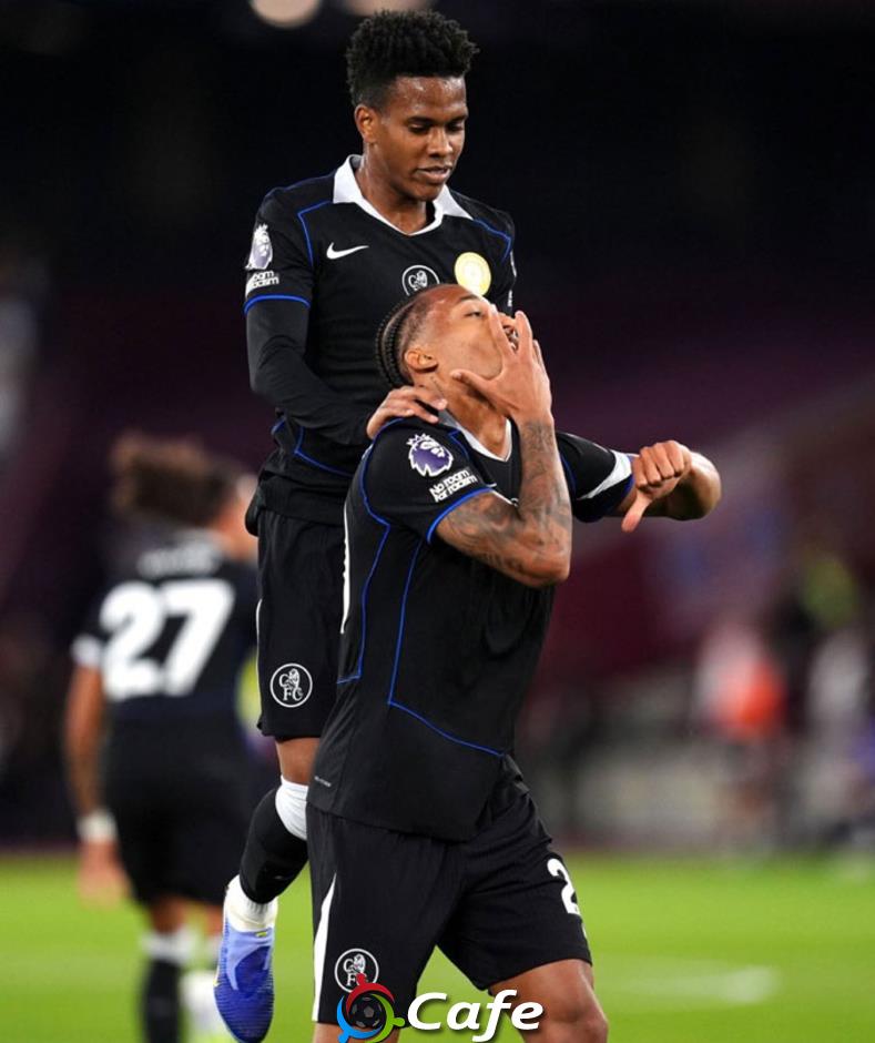 Không Palmer, đã có Estevao giúp Chelsea hóa 'mãnh sư'