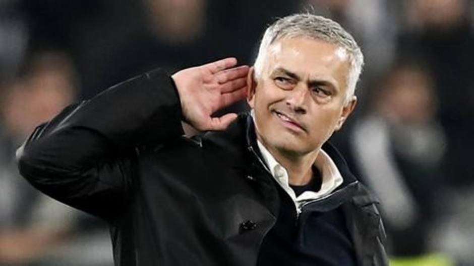 Leeds United hợp bích với Jose Mourinho để thành quái vật