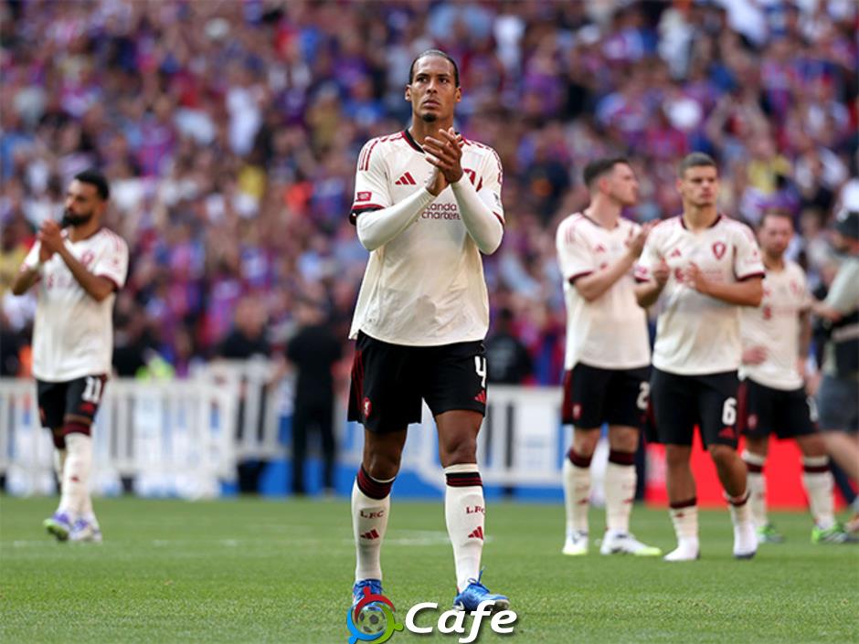 Liverpool 2.0 ra mắt tại Wembley và Slot còn nhiều lỗi cần vá