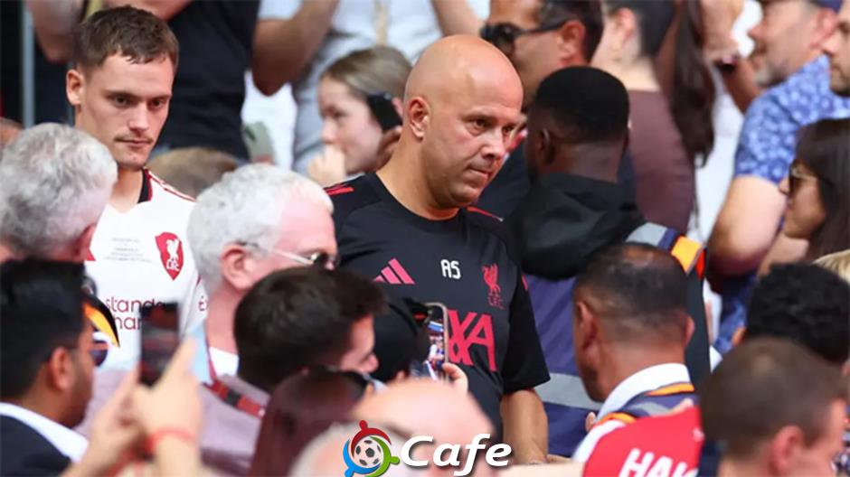 Liverpool 2.0 ra mắt tại Wembley và Slot còn nhiều lỗi cần vá