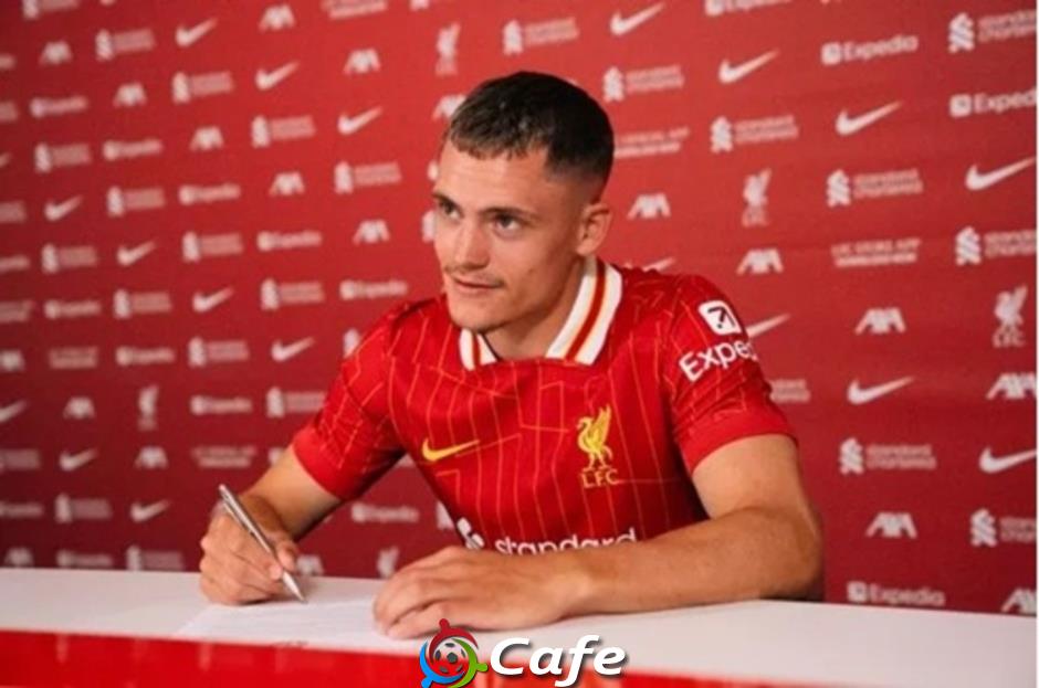 Liverpool: Cờ đã đến tay, tội gì không phất