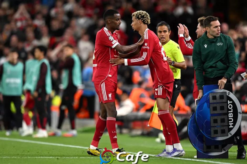 Liverpool: Học đòi theo MU đâu có dễ
