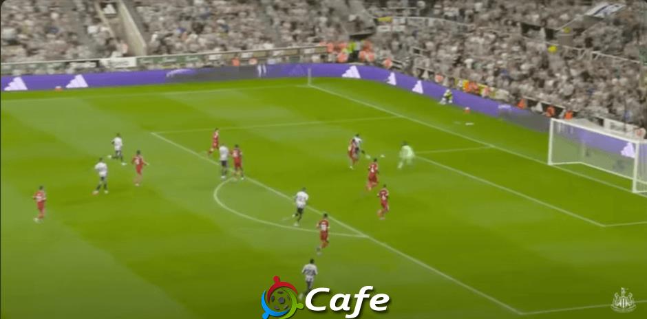 Liverpool may mắn hay tạo ra may mắn?