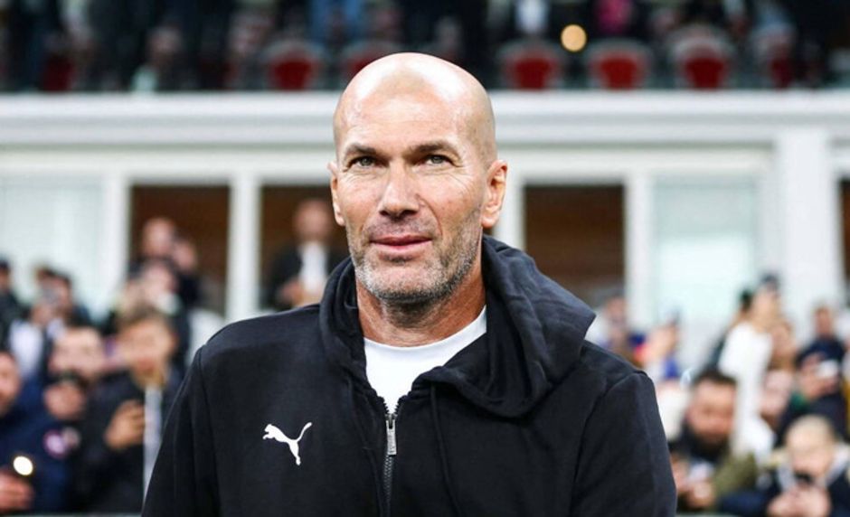 Lộ lý do giúp Ten Hag không sợ mất ghế vì Zidane