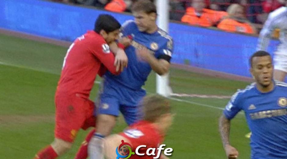 Luis Suarez cắn người và án phạt kỳ lạ của Premier League