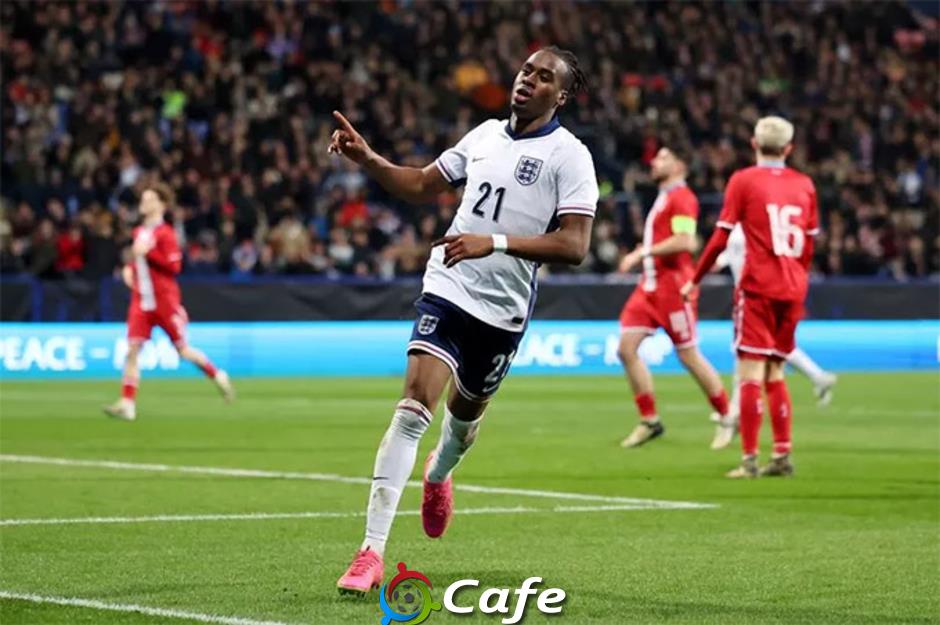 Man City bị biến thành sân sau đào tạo cho Chelsea?