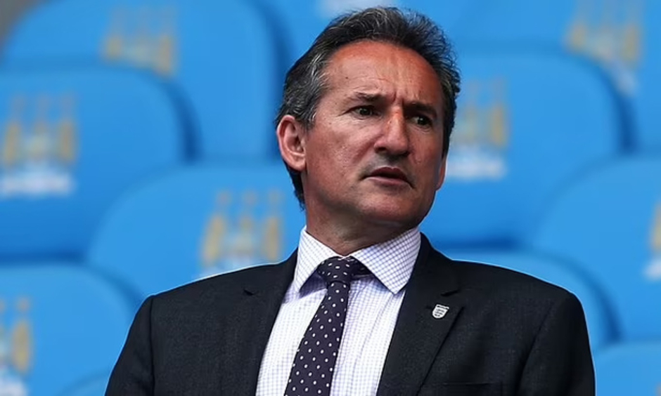 Man City chia tay GĐTT Txiki Begiristain vào cuối mùa